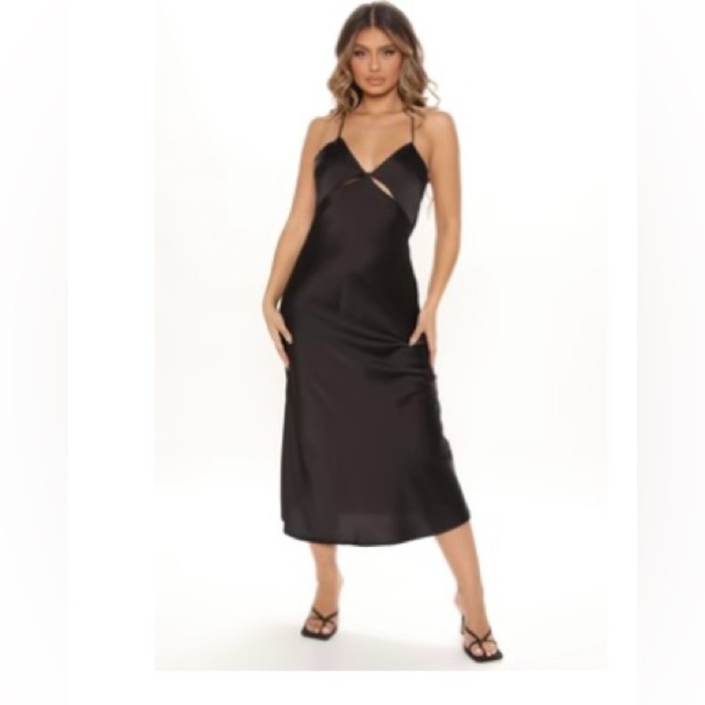 Fashion Nova Trending Satin Midi Dress